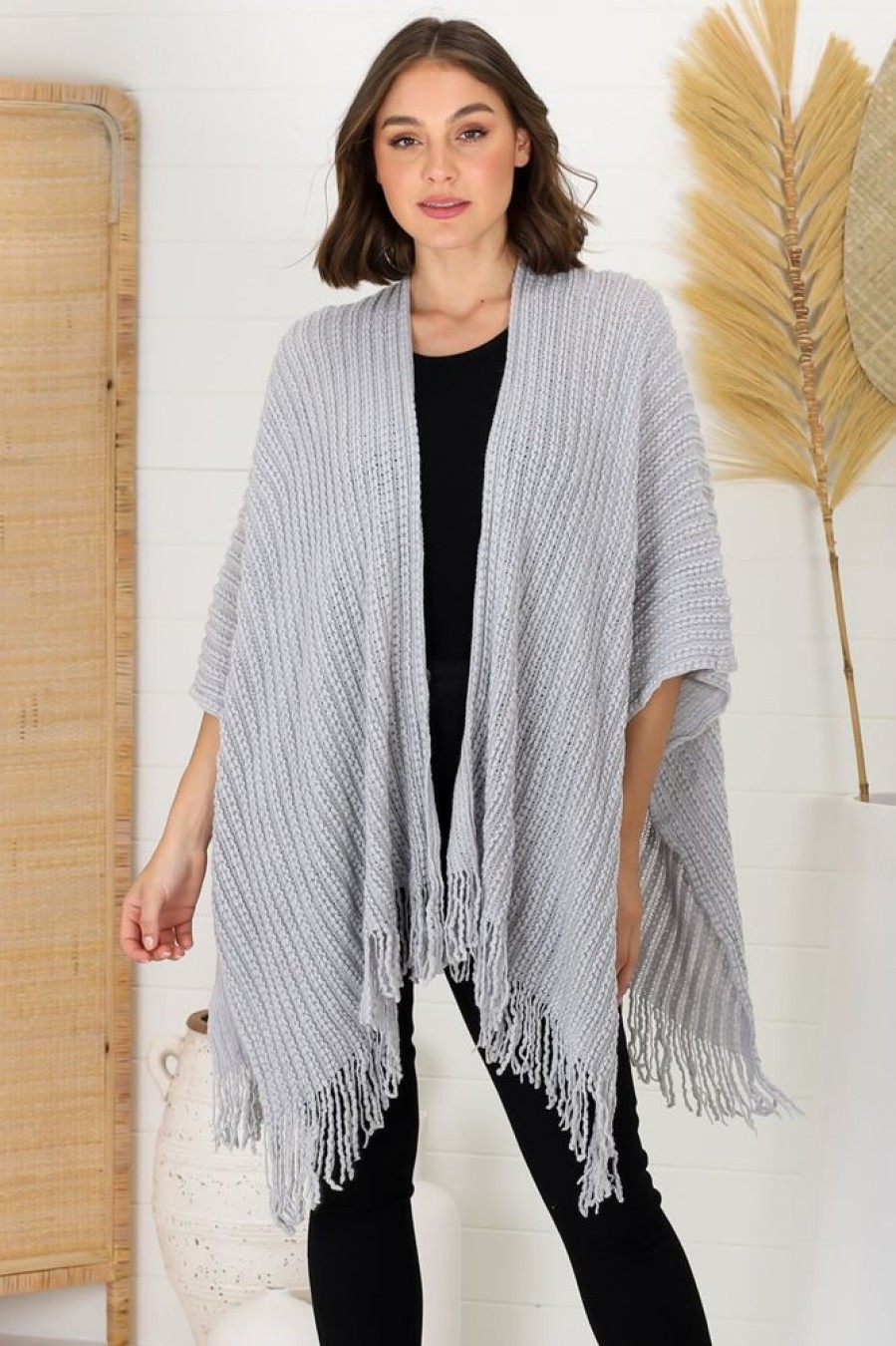 Jackets/Knitwear Salty Crush | Asari Poncho - Grey