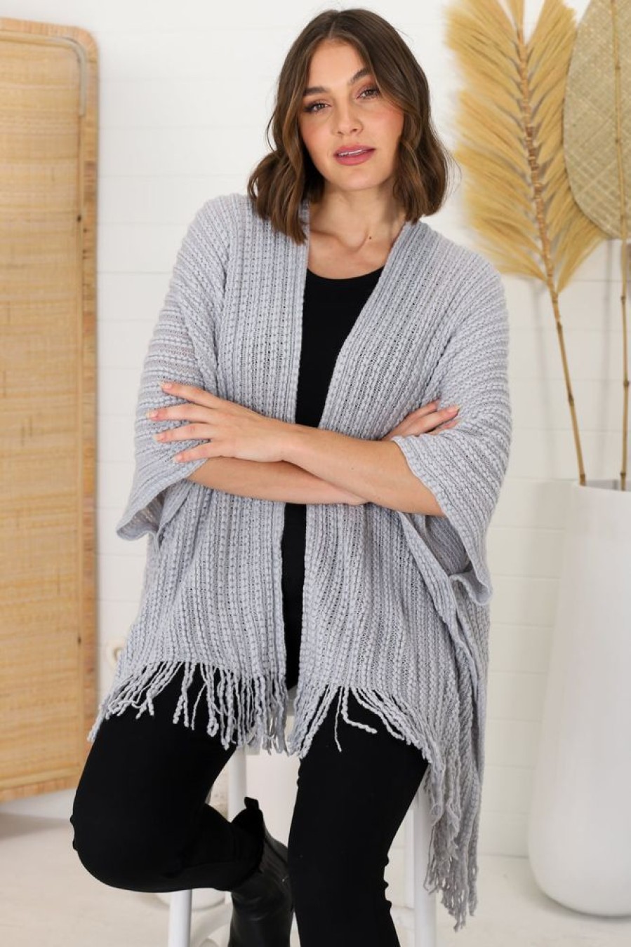 Jackets/Knitwear Salty Crush | Asari Poncho - Grey