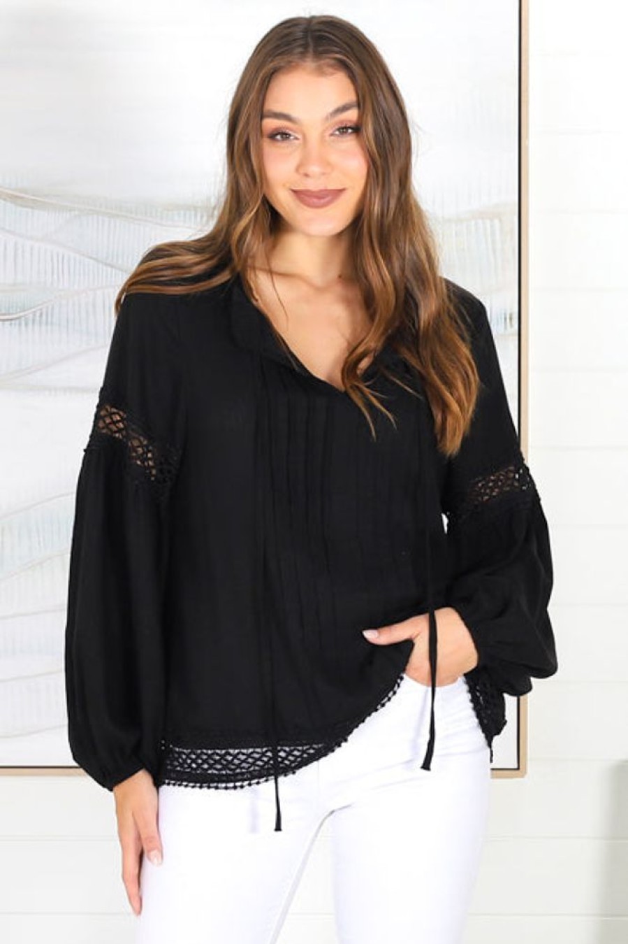 Tops Salty Crush | Silas Top - Black