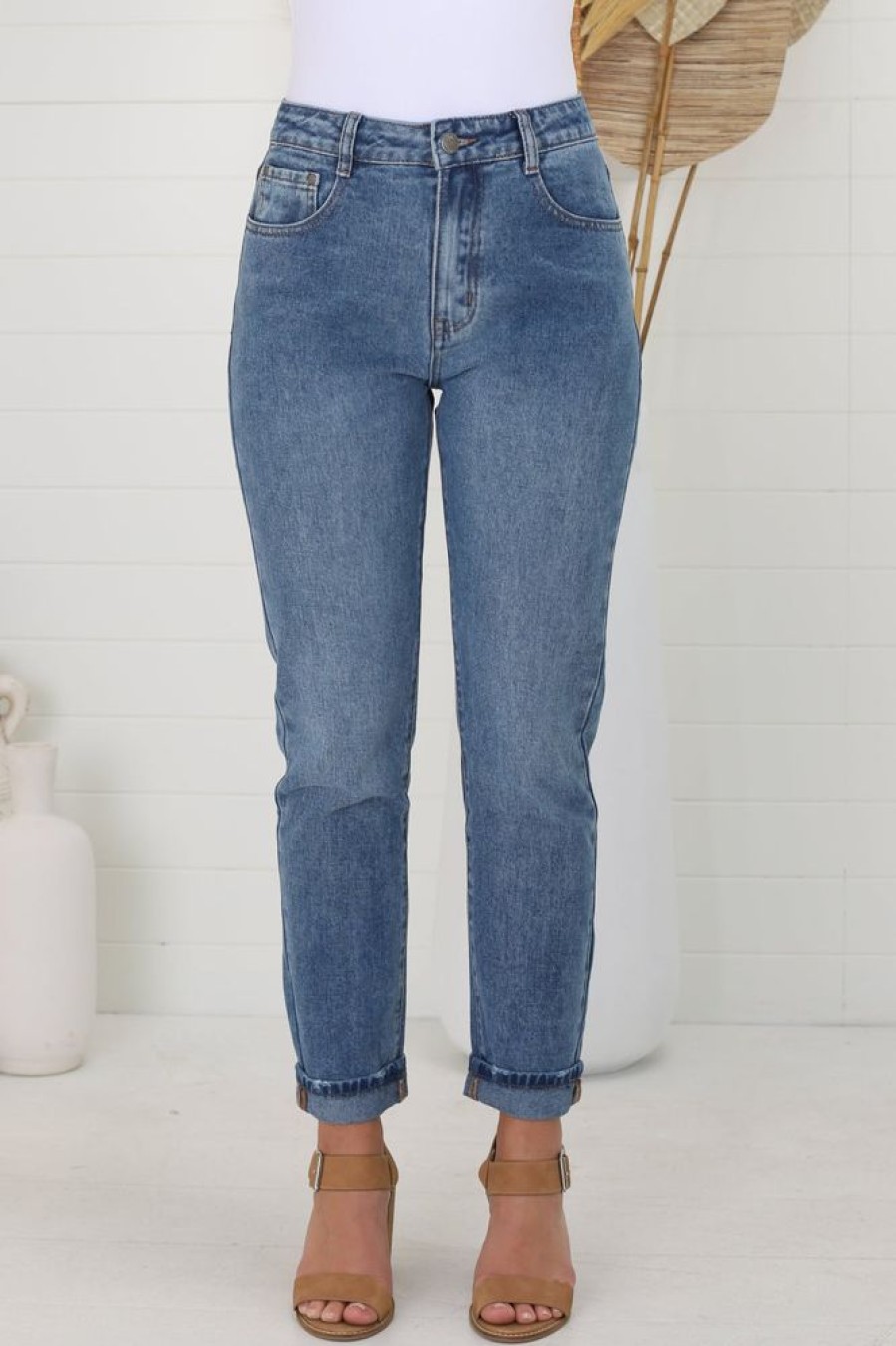 Bottoms Salty Crush | Sonny Jeans - Mid Wash Denim