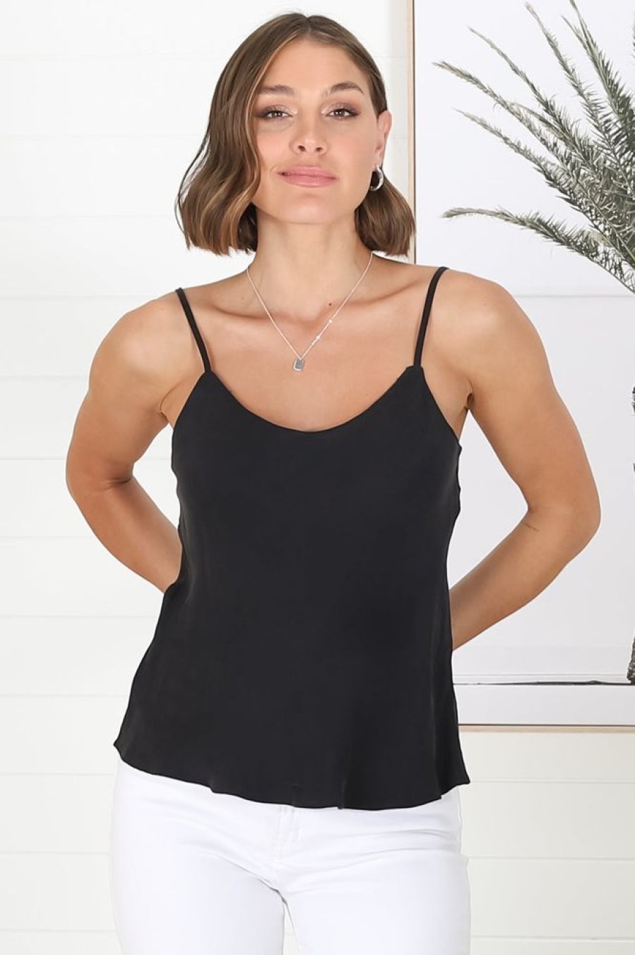 Tops Salty Crush | Maves Cami - Black
