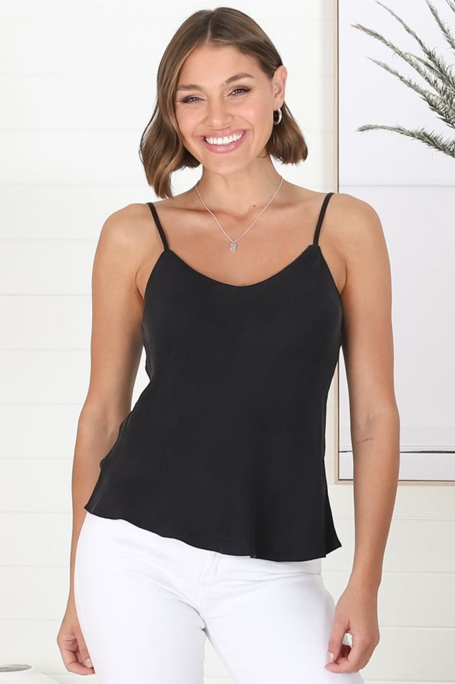 Tops Salty Crush | Maves Cami - Black