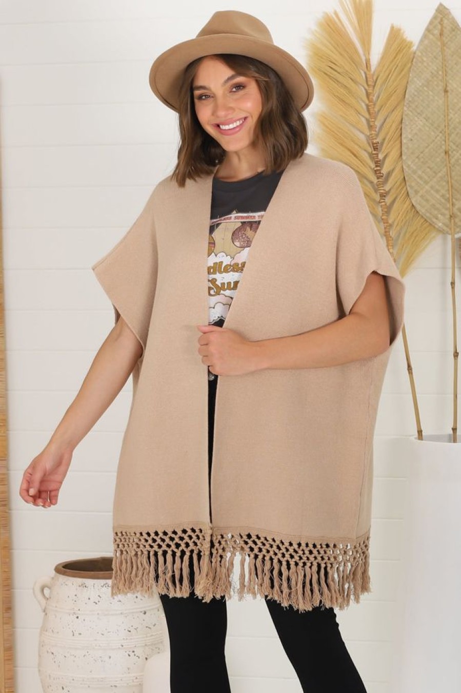 Jackets/Knitwear Salty Crush | Amore Cardigan - Camel