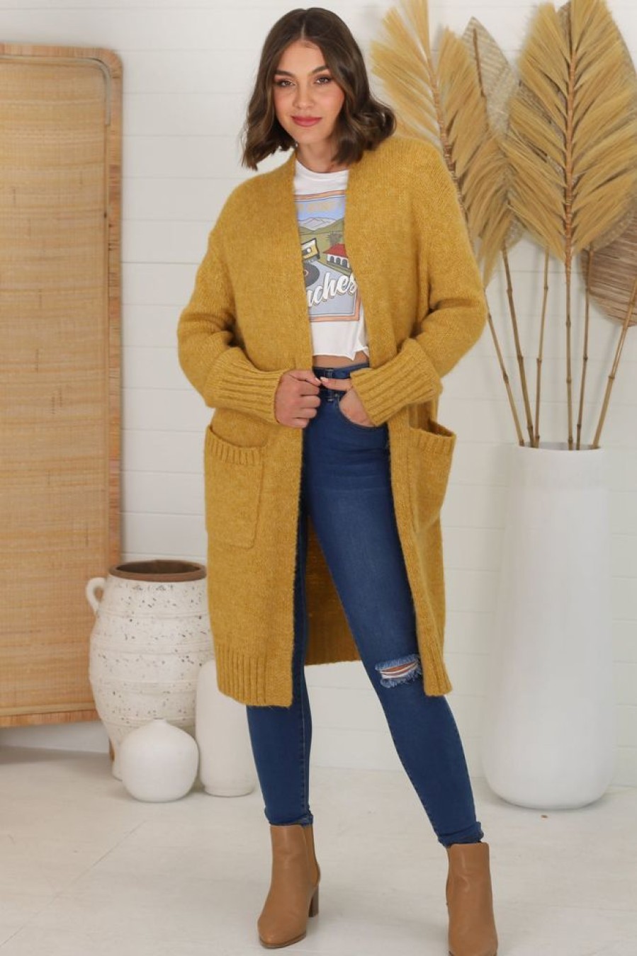 Jackets/Knitwear Salty Crush | Kartika Cardigan - Mustard