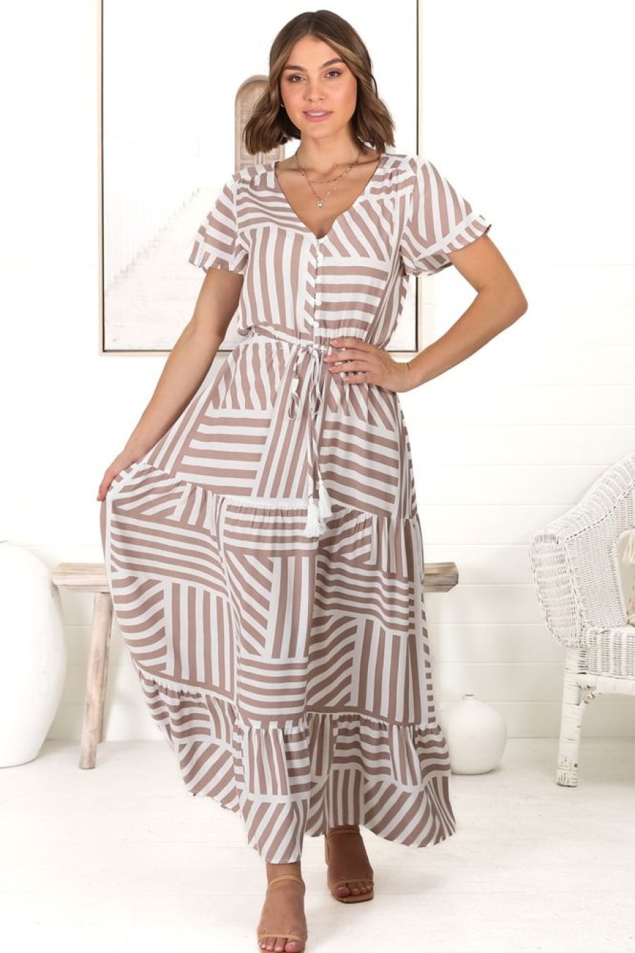 Dresses Salty Crush | Derla - Bonn Maxi Dress - Fawn