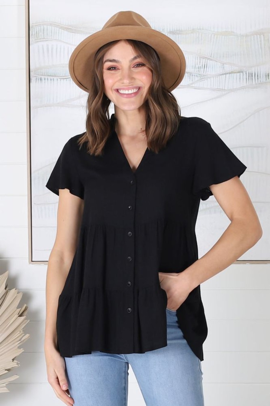 Tops Salty Crush | Barila Top - Black