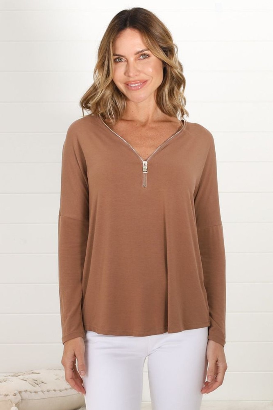 Tops Salty Crush | Cecile Top - Mocha