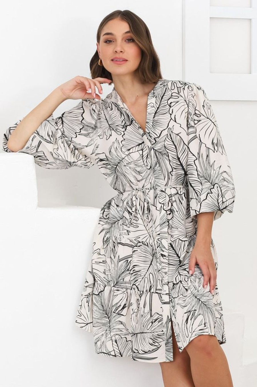 Dresses Salty Crush | Cadell Mini Dress: Mandarin Collar Buttoned Down Dress Palm Print In Beige