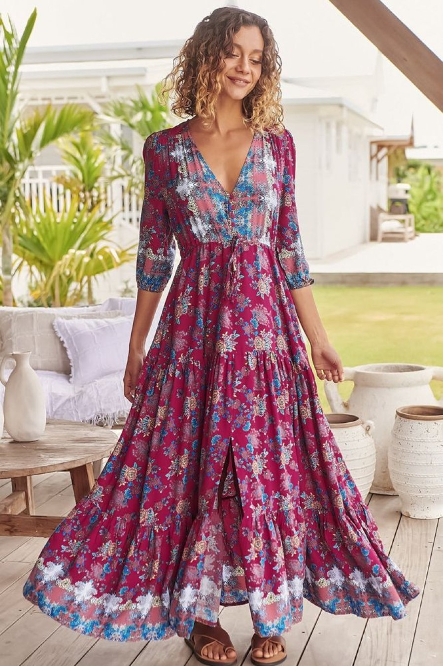 Jaase JAASE | Jaase - Tessa Maxi Dress: A Line Pull Tie Waist Dress In Strawberry Kiss Print