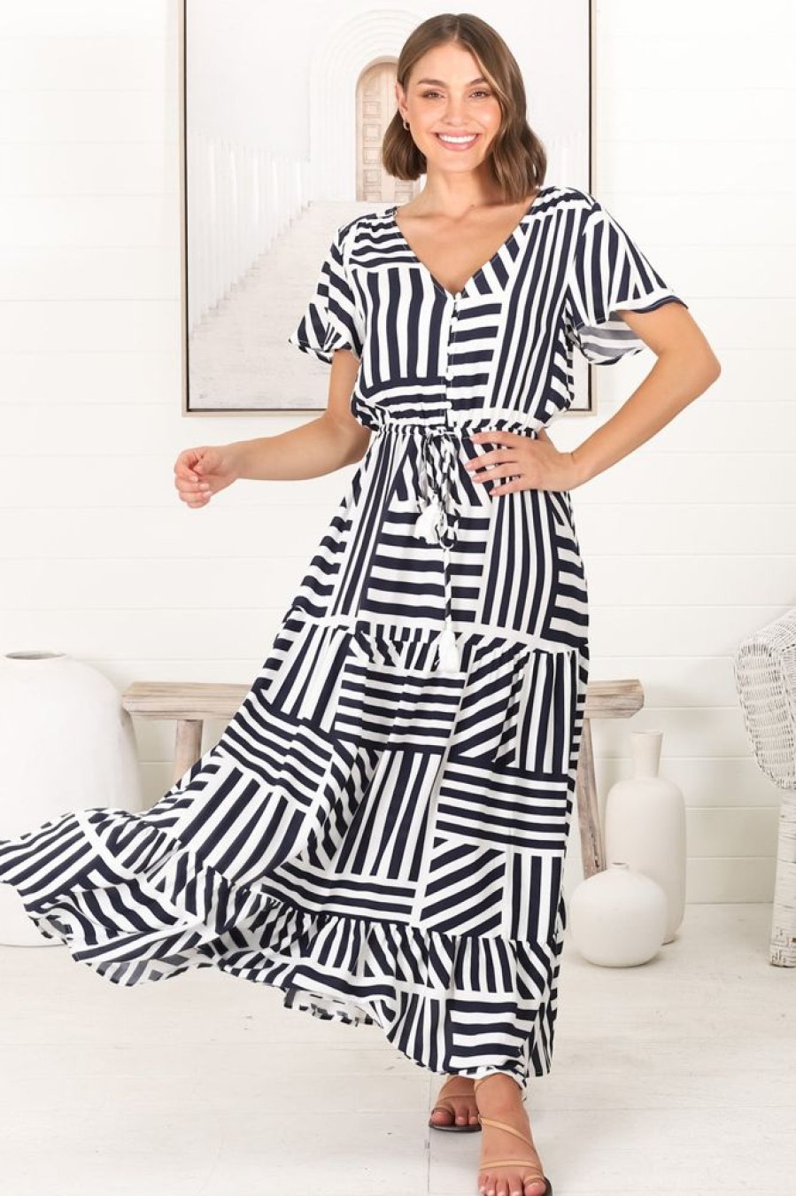 Dresses Salty Crush | Derla - Bonn Maxi Dress - Navy