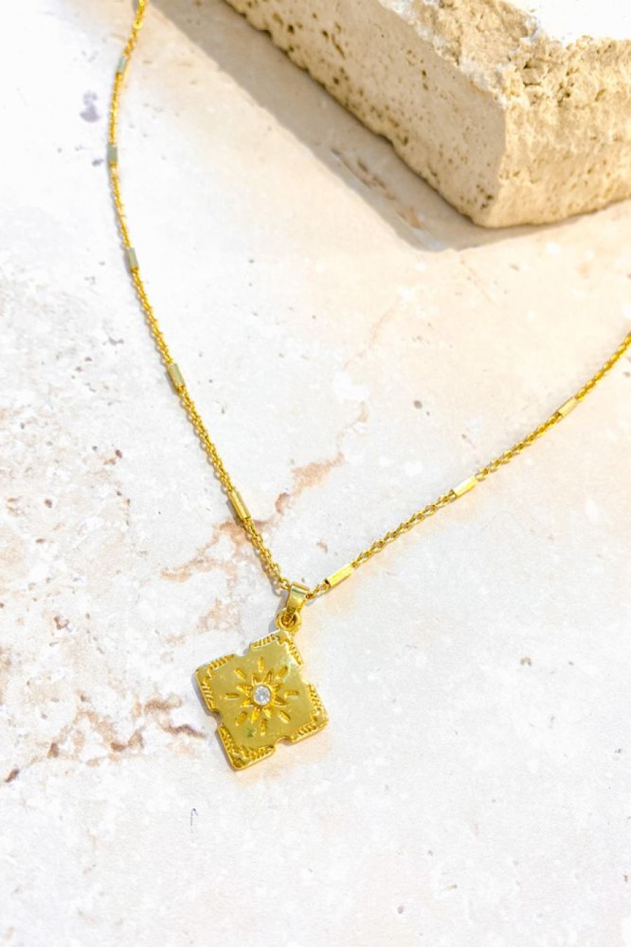 Accessories Salty Crush | Lori Plated Charm Necklace - Gold